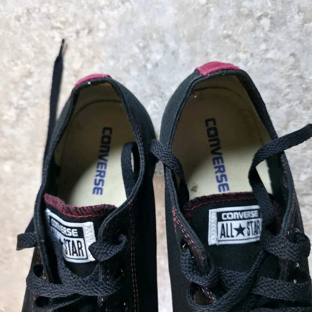 Converse Low Top Black Burgundy Sneakers 146639C 
